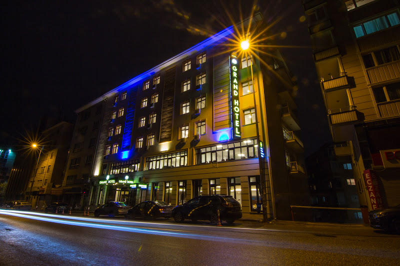 An Grand Hotel