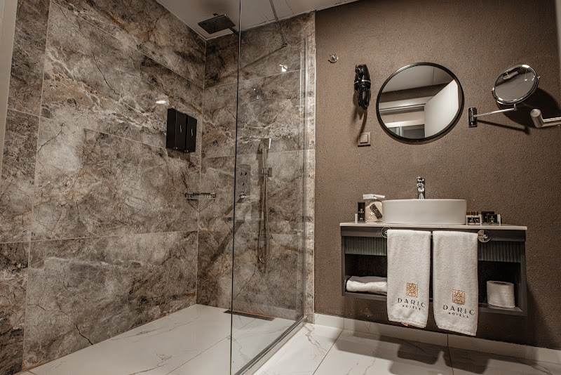 Daric Hotels