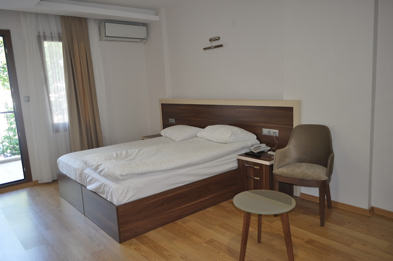 Merkez Otel