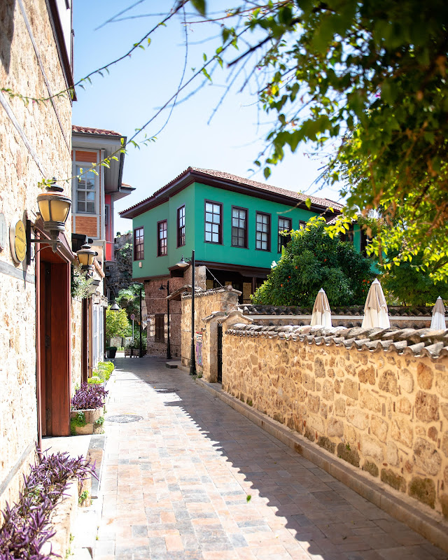 Tuvana Hotel