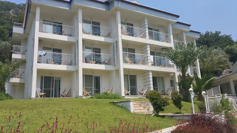 Morina Deluxe Hotel