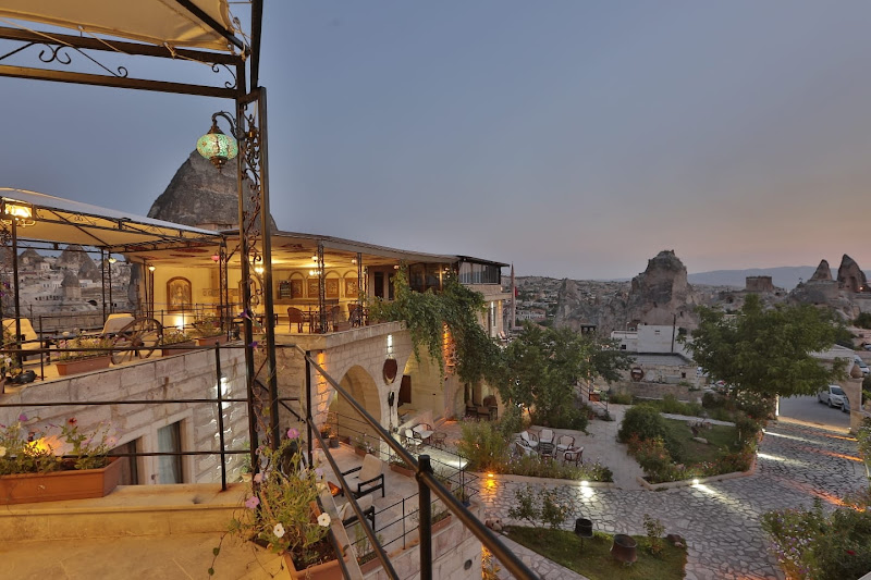 Kayatas Hotel