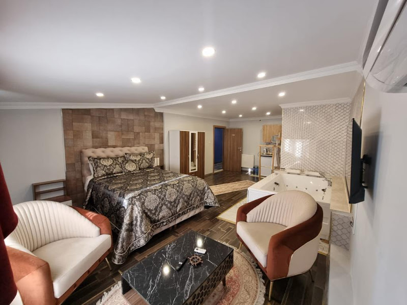 ATA Suit Hotel