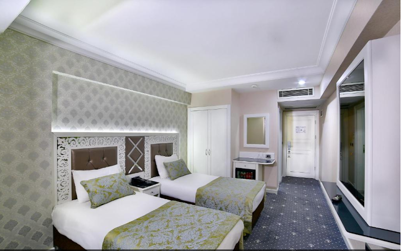 Monaco Hotel