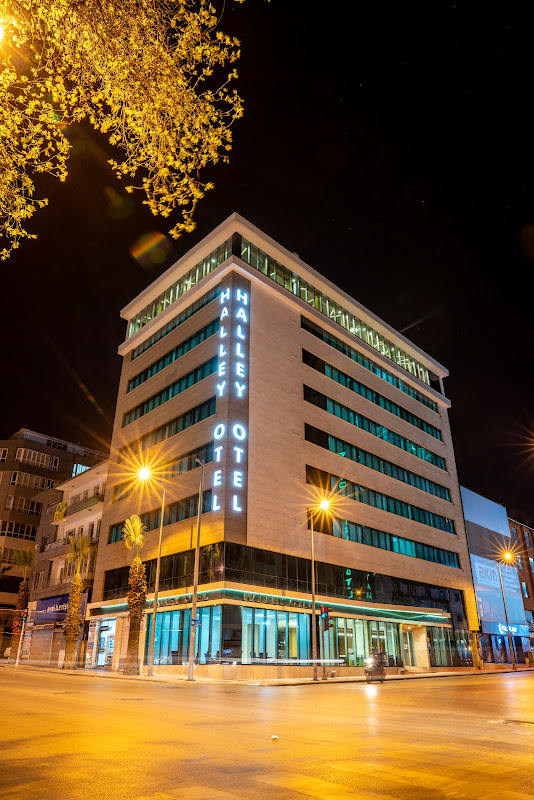 Halley Hotel