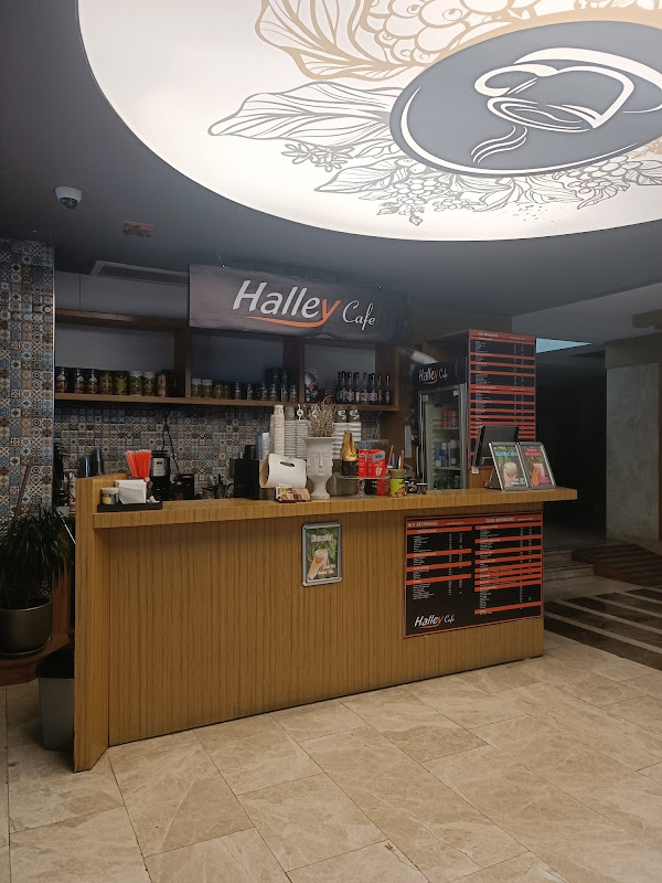 Halley Hotel
