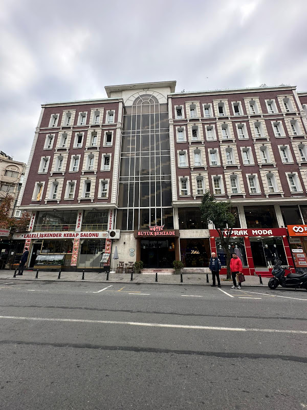Hotel Grand Prince