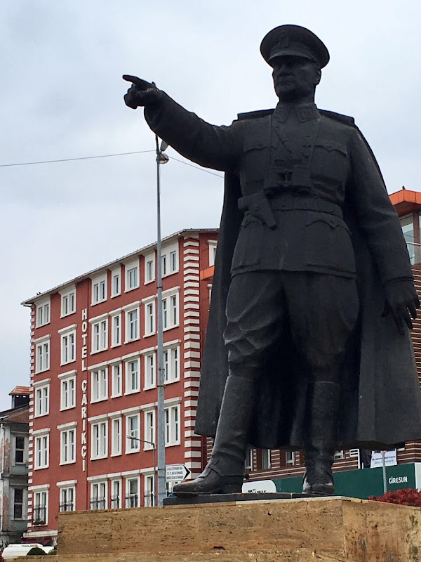 Çarıkçı Otel