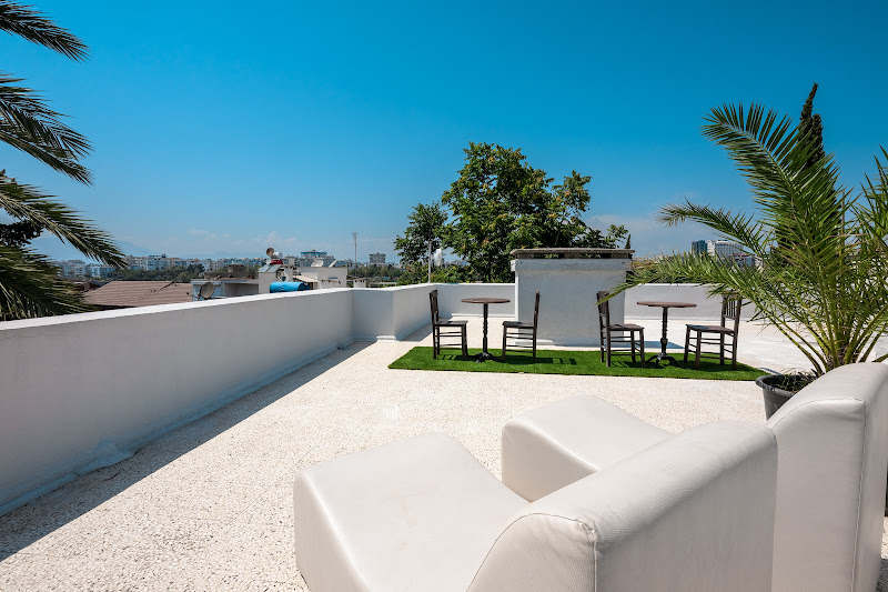 Celentano Hotel