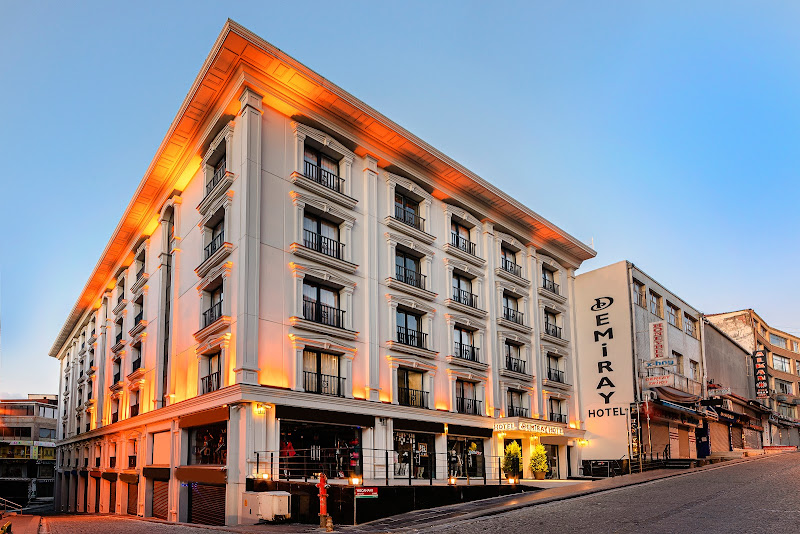 Demiray Hotel