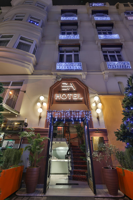 EA Exclusive Hotel