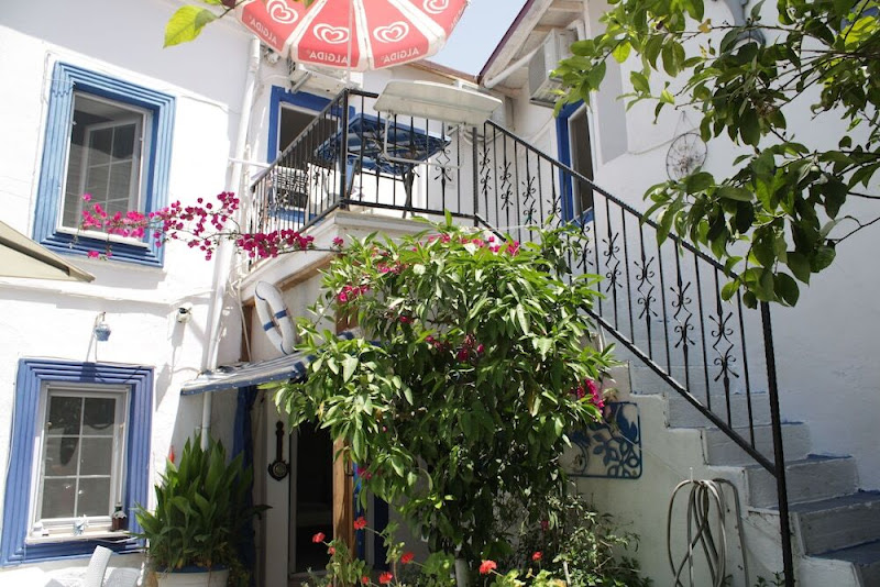 Zümrüt Pansiyon Bodrum