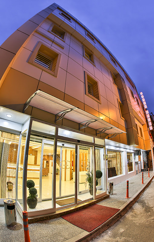 Garni Hotel