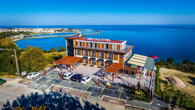 Beyaz Otel Gerze