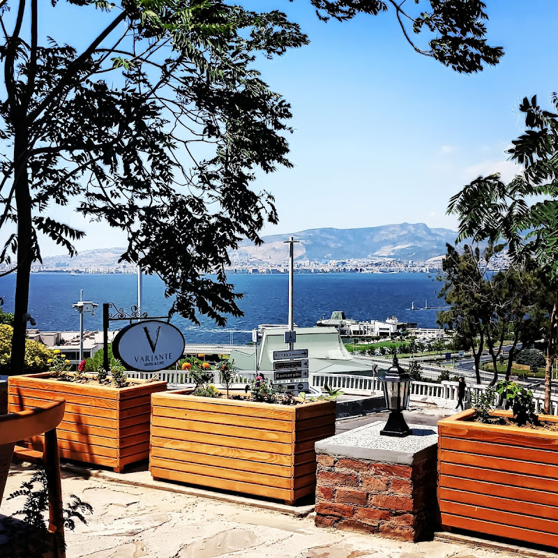 Variante Hotel & Cafe
