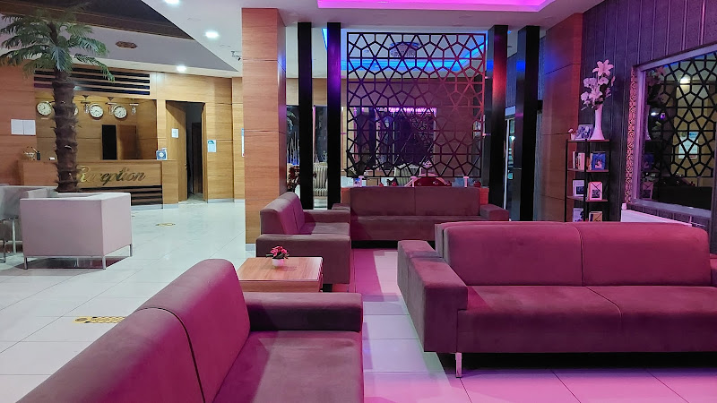 GRAND SURMELY HOTEL