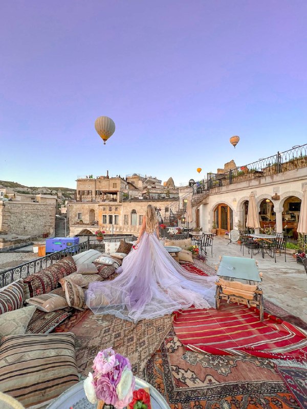 Caftan Cave Suites