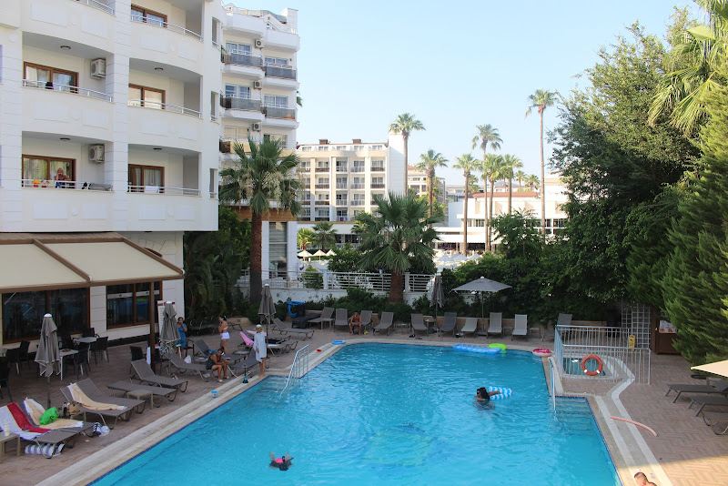 My Dream Hotel