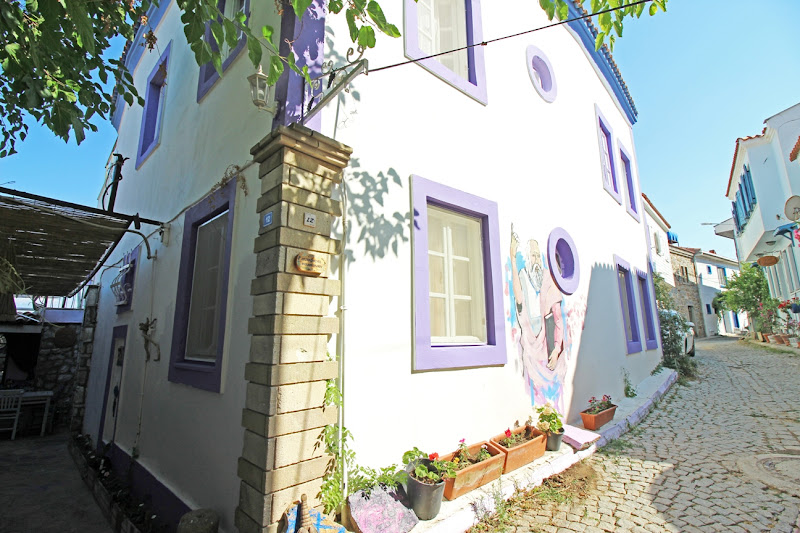 Eflatun Guest House