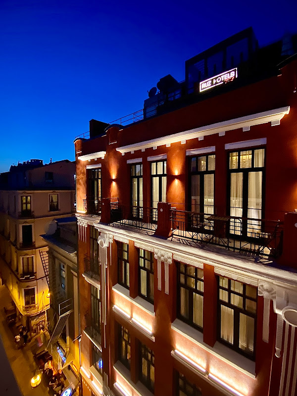 RUZ Hotels