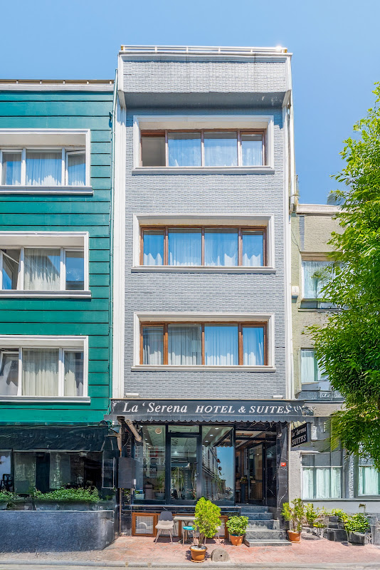 La Serena Hotel & Suites