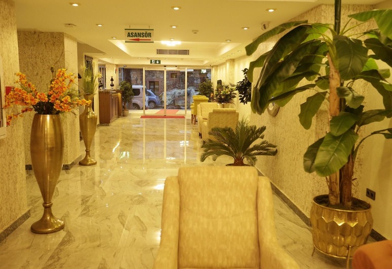 Can Deluxe Hotel