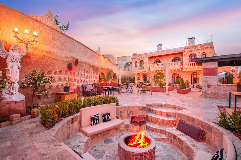 Chiaro Boutique Hotel