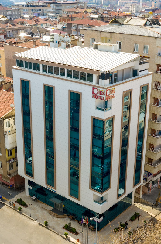 Dies Hotel