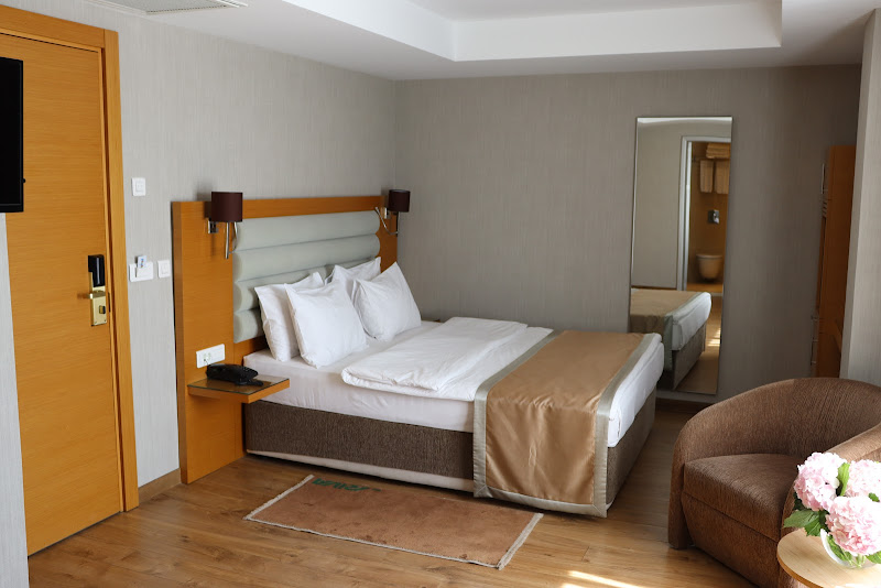 Riva Hotel
