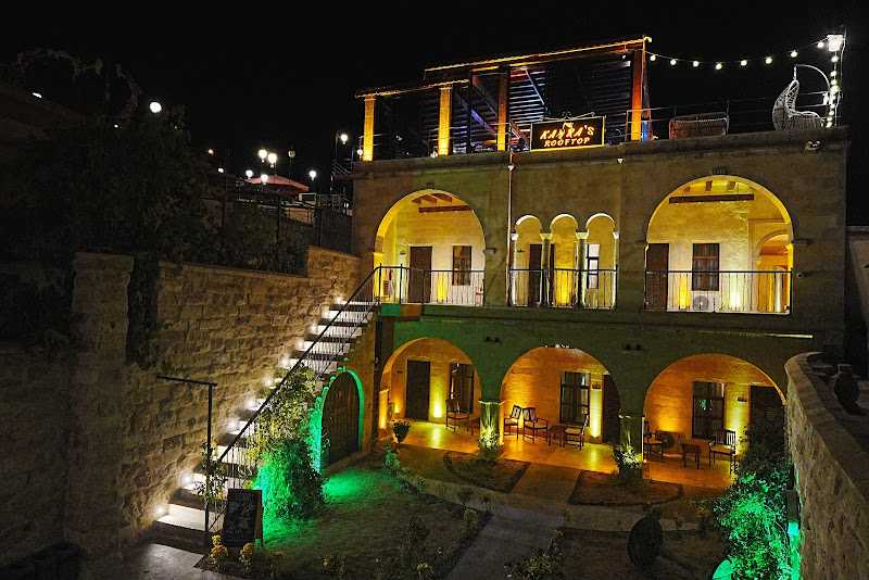 kayra cave suites