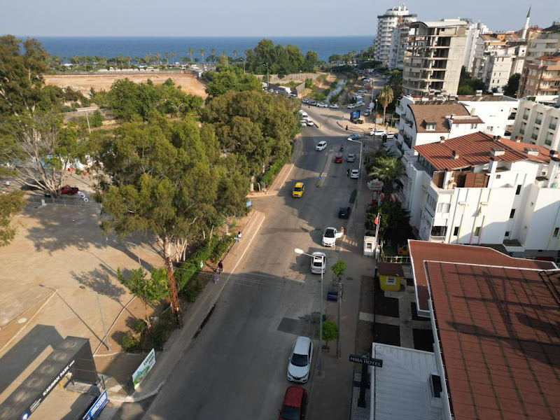 Mira Hotel