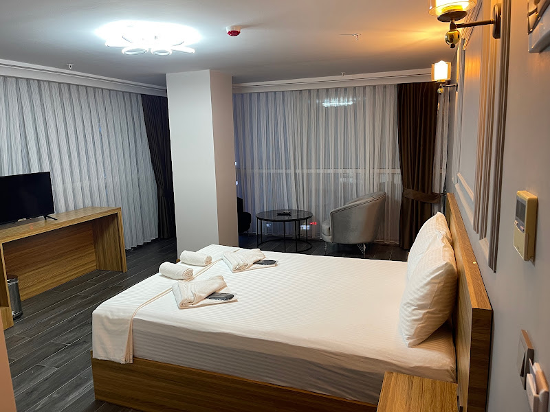 Waves Hotel