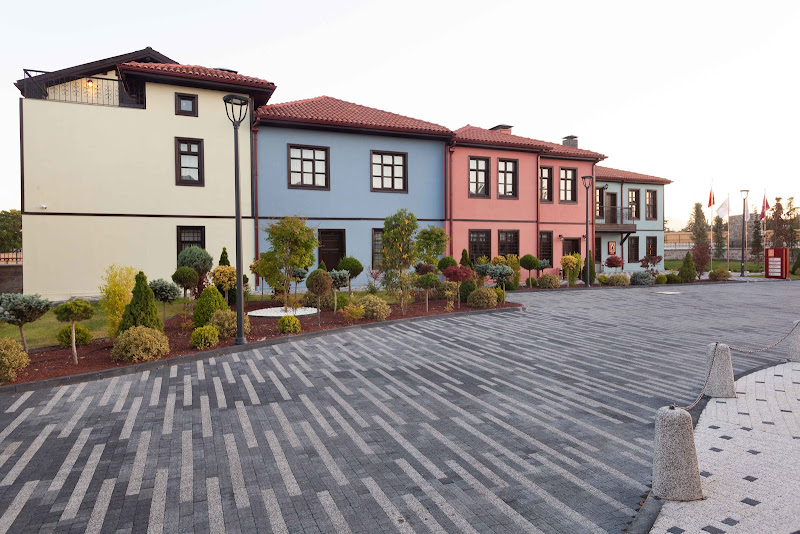 Sırçalı Hotel