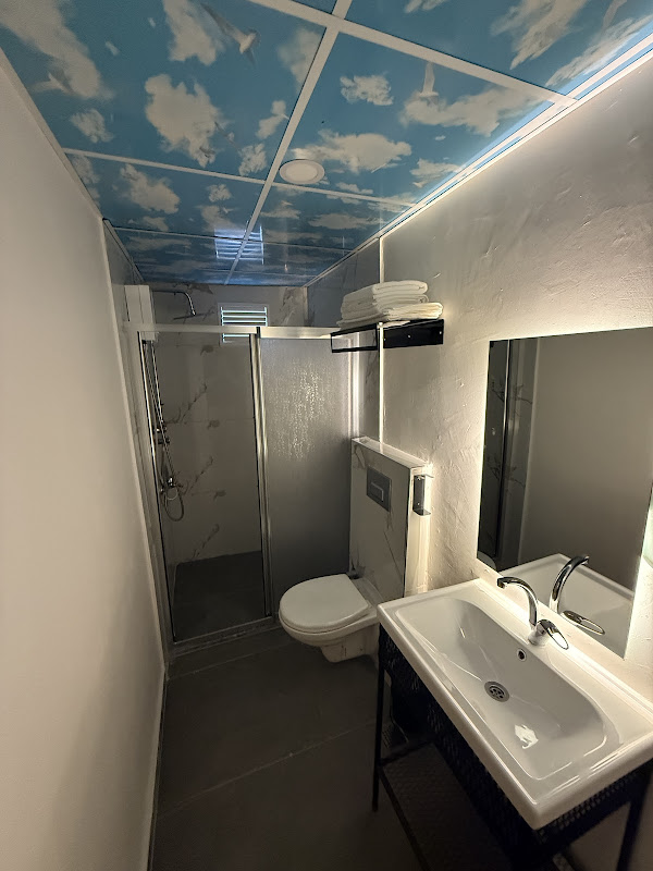Olivia Suites