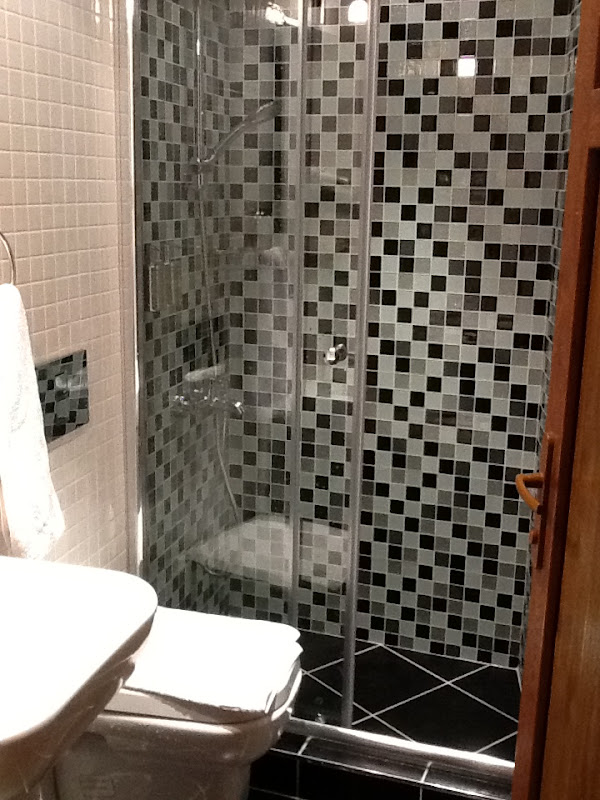 Magnificent Hotel
