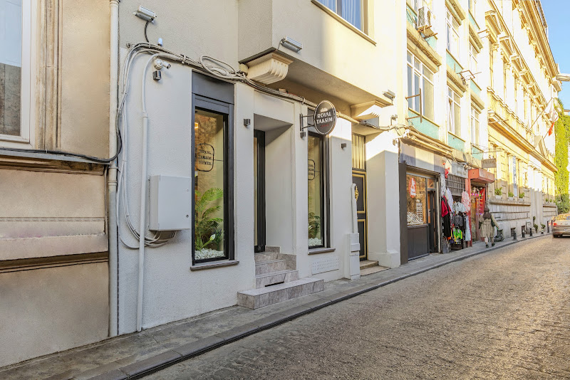 ROYAL TAKSIM SUITES