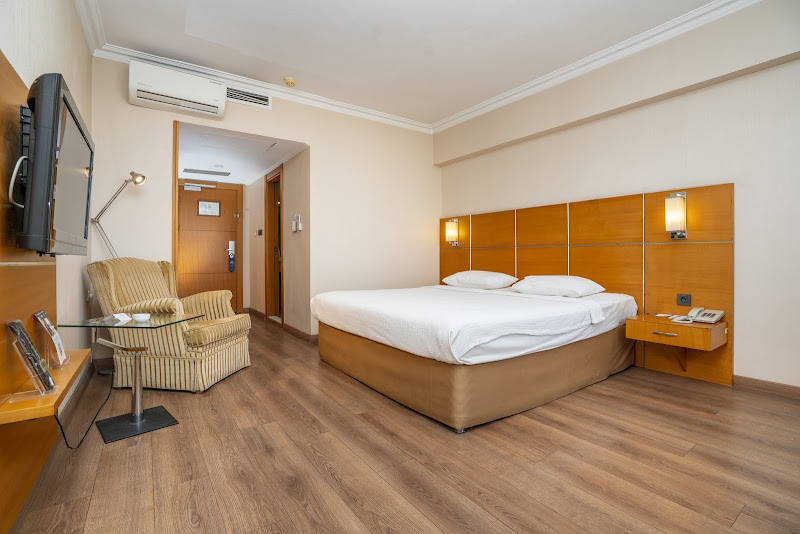 Anemon Kent Çiğli Otel