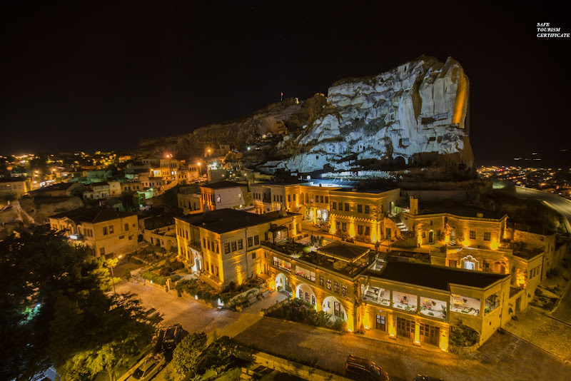Fresco Cave Suites & Mansions