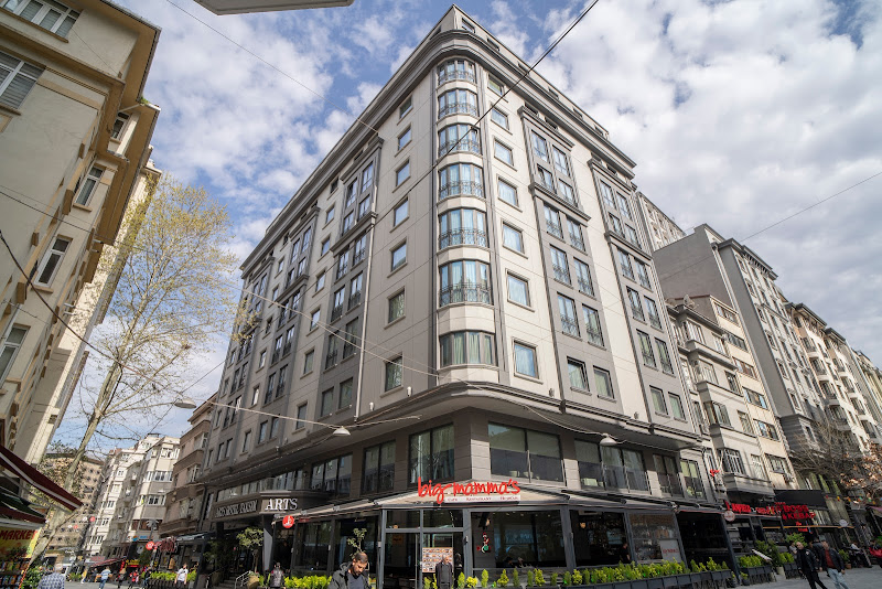 Arts Hotel Taksim