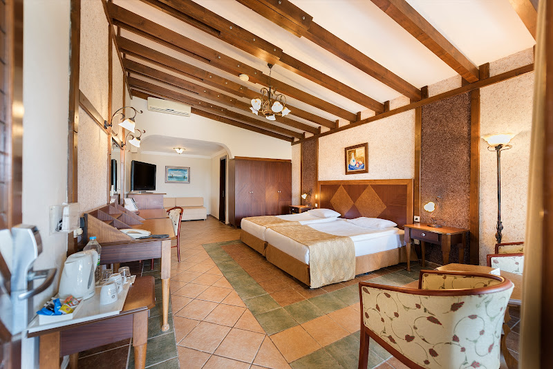 Kamelya Collection Selin Hotel