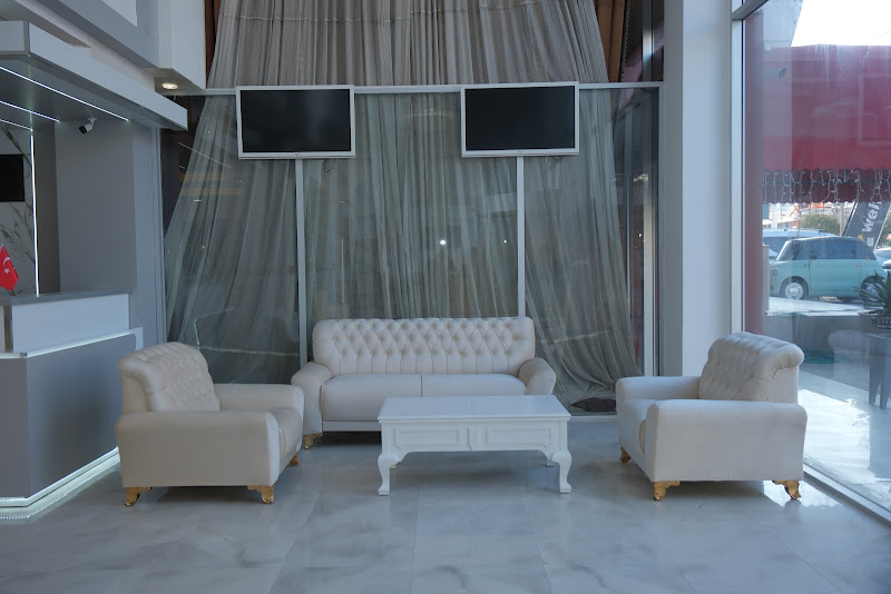 Mira Blue Hotel