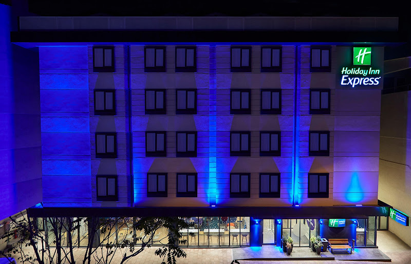 Holiday Inn Express Istanbul - Atakoy Metro by IHG