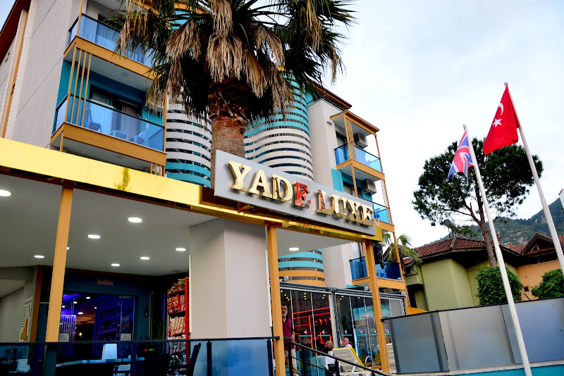 Yade Hotel