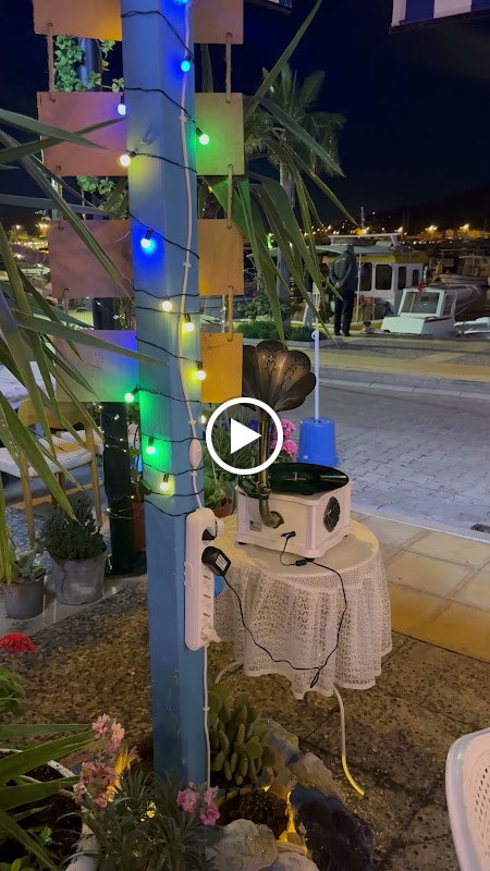Çeşme Larimar Hotel