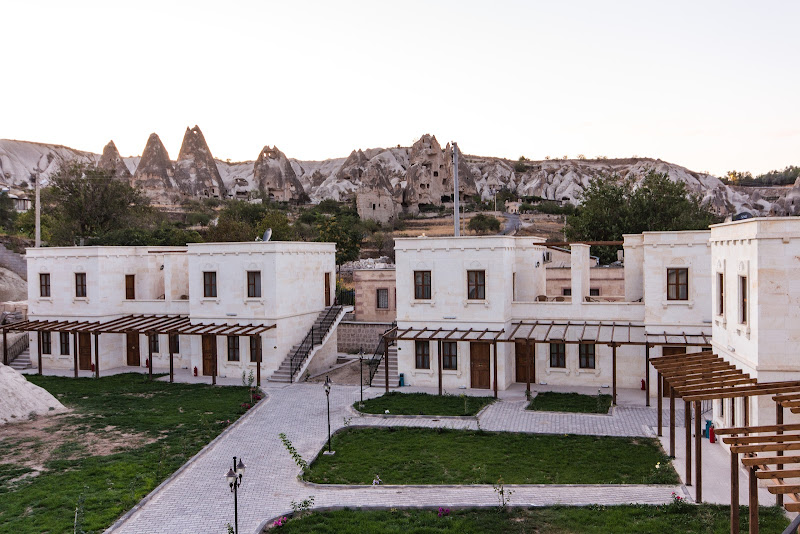 Empire Cave Hotel