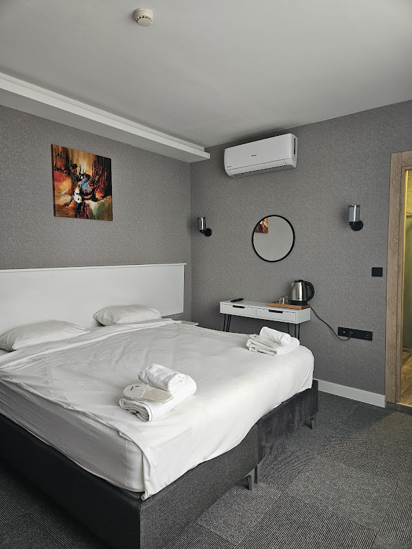 Blue Point Hotel