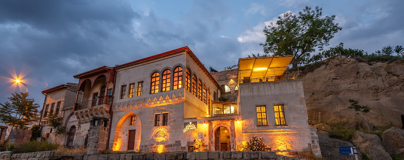 Kapalos Cave Hotel