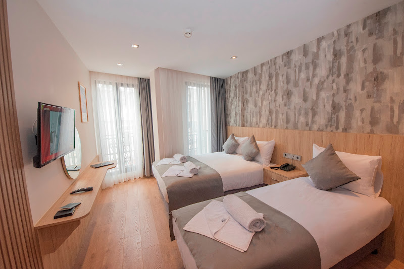 Mahya Hotel