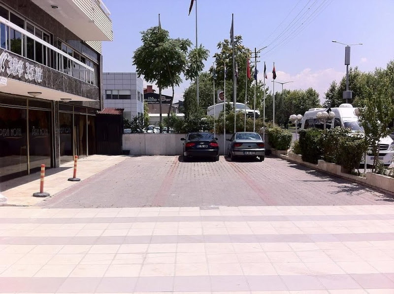 AKM OTEL