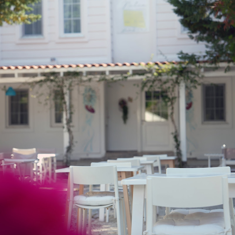 NİLİA BUTİK OTEL